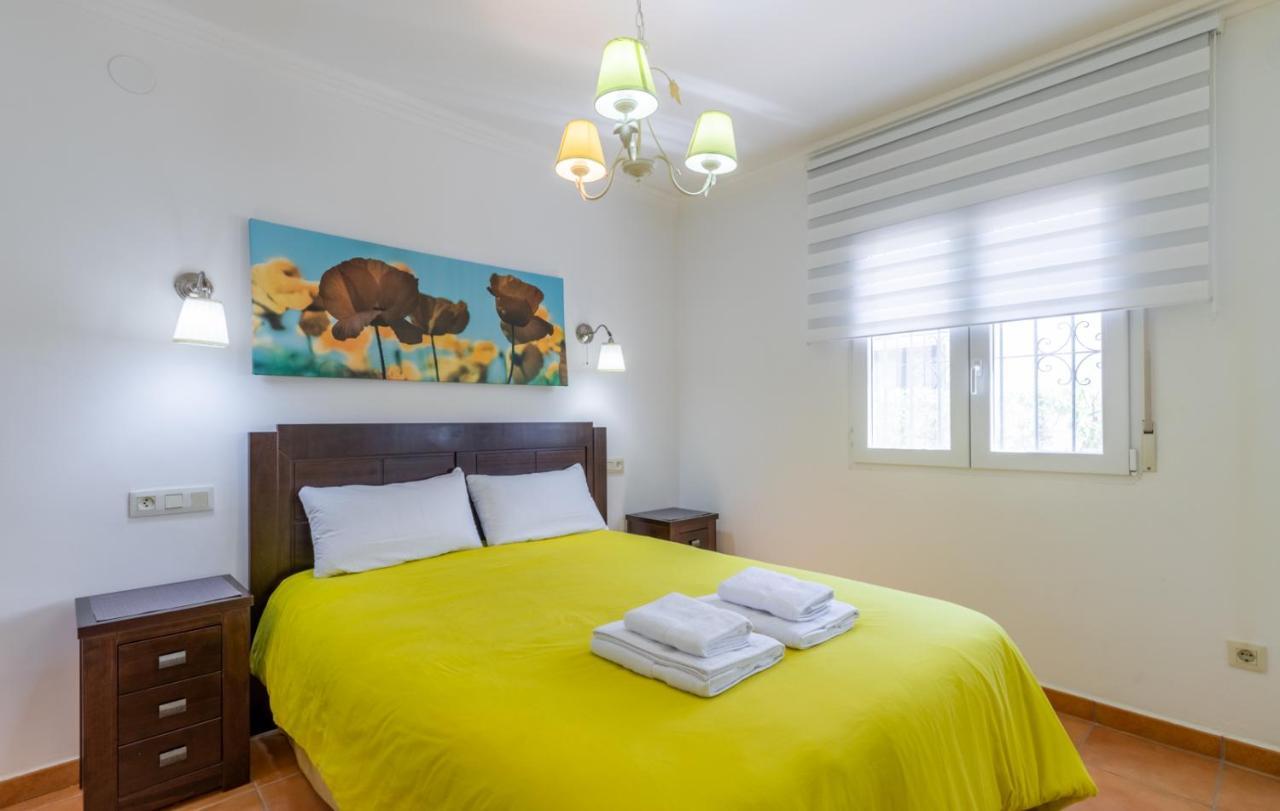 Holiday home Flores By Nora Moraira